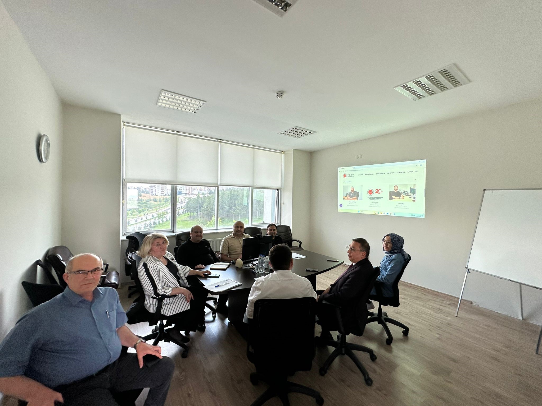 Başkanlığımız ve Bilgi İşlem Daire Başkanlığı Arasında İç Paydaş Toplantısı Gerçekleştirildi